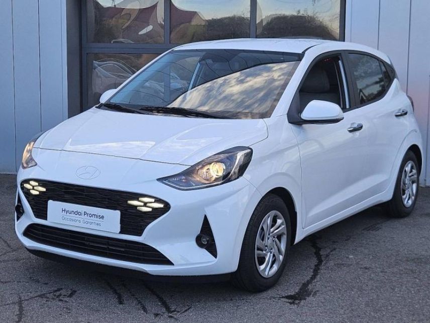 54520 : Hyundai Nancy - Théobald Automobiles - HYUNDAI i10 - i10 - Atlas White - Traction - Essence