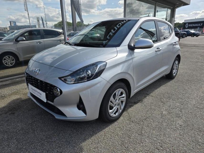 87280 : Hyundai Limoges - Motors Cars - HYUNDAI i10 - i10 - Sleek Silver Métal - Traction - Essence