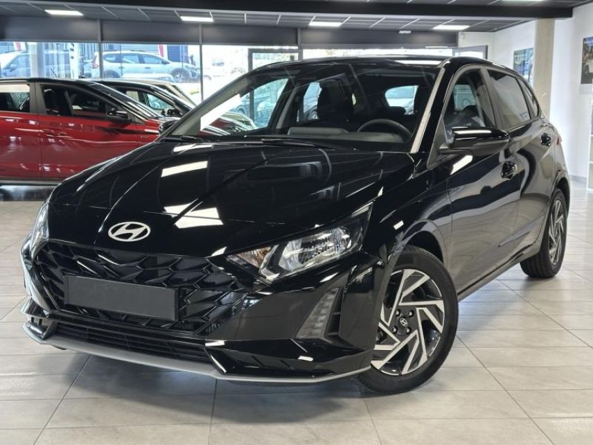 54520 : Hyundai Nancy - Théobald Automobiles - HYUNDAI i20 - i20 - Phantom Black Métal - Traction - Essence