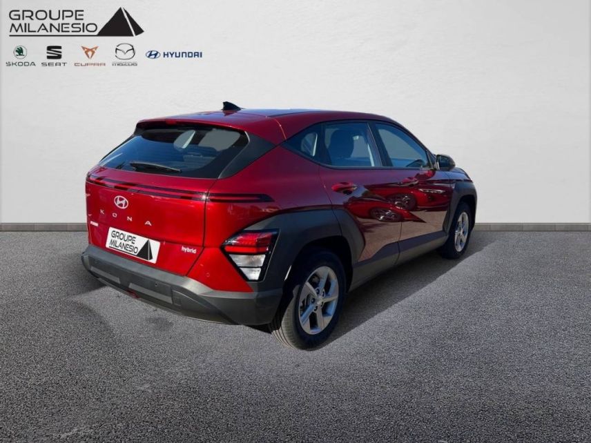 75010 : Hyundai Paris Nord - Goncourt Automobiles - HYUNDAI KONA Intuitive - KONA (02/2023) - ULTIMATE RED - Automate sequentiel - Essence / Courant électrique