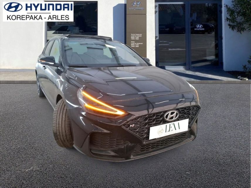 75010 : Hyundai Paris Nord - Goncourt Automobiles - HYUNDAI i30 N Line - i30 III - Noir - Boîte séquentielle - Essence sans plomb