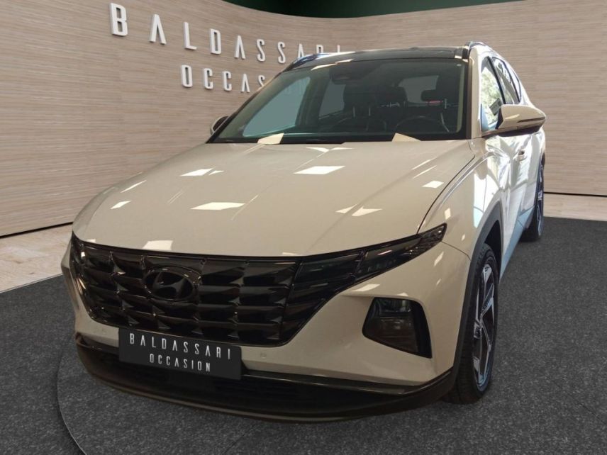 75010 : Hyundai Paris Nord - Goncourt Automobiles - HYUNDAI TUCSON Executive - TUCSON IV - Blanc - Boîte automatique - Essence / Courant électrique