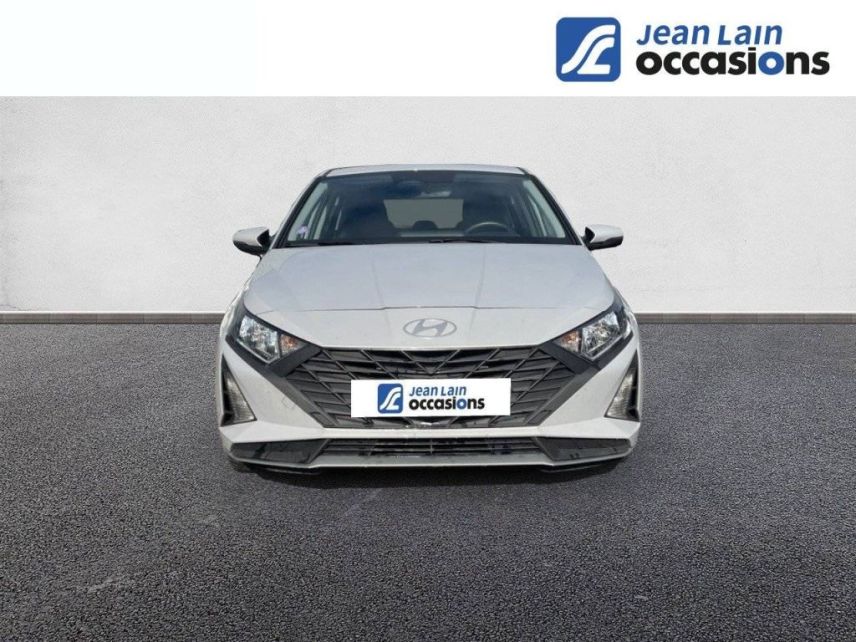 75010 : Hyundai Paris Nord - Goncourt Automobiles - HYUNDAI i20 Initia - i20 III - Gris - Boîte manuelle - Essence sans plomb