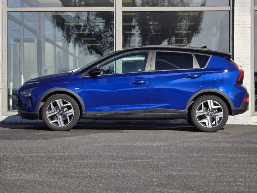 57200 : Hyundai Sarreguemines - Theobald Automobiles - HYUNDAI Bayon - Bayon - Intense Blue Métal - Traction - Essence/Micro-Hybride