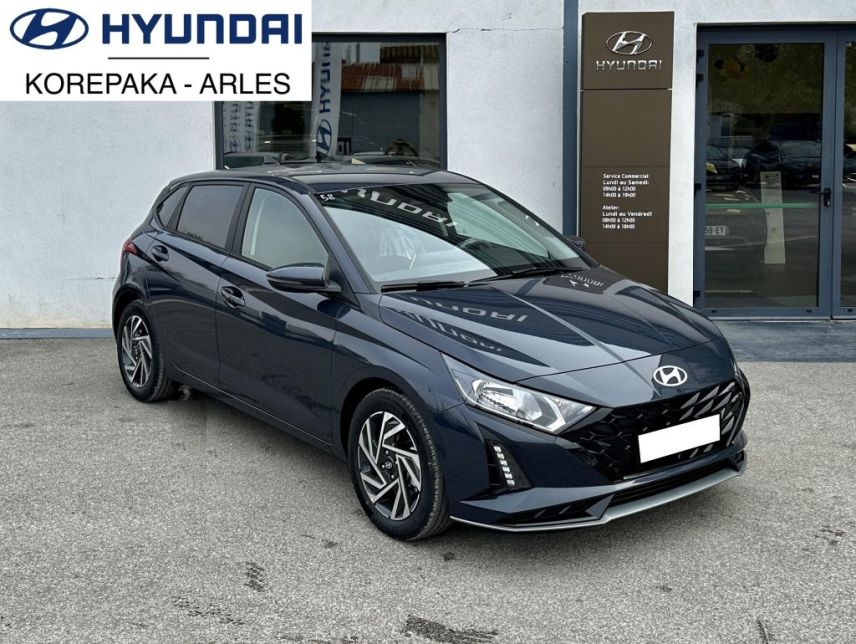 13200 : HYUNDAI Arles - Lexa Automobile - HYUNDAI i20 Intuitive - i20 III - Gris - Automate sequentiel - Essence sans plomb