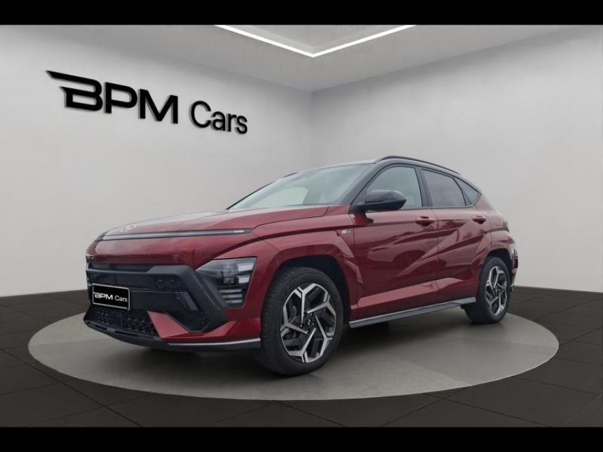 45200 : Hyundai Montargis - BPM Cars - HYUNDAI Kona - Kona - Ultimate Red métallisé/Toit/rétros Black - Traction - Hybride : Essence/Electrique