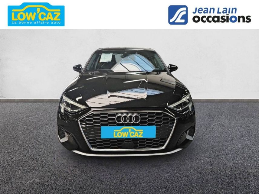 75010 : Hyundai Paris Nord - Goncourt Automobiles - AUDI A3 BERLINE Design Luxe - A3/S3/RS3 IV - Noir - Automate sequentiel - Essence sans plomb