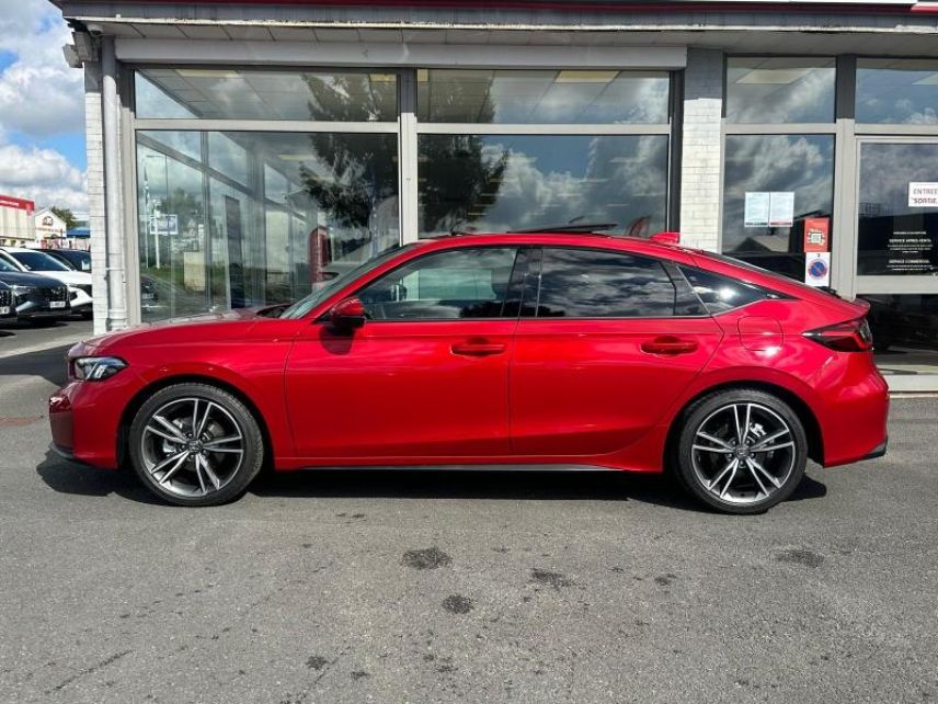57200 : Hyundai Sarreguemines - Theobald Automobiles - HONDA Civic - Civic - Rouge Cristallin Premium Métallisé - Traction - Hybride : Essence/Electrique