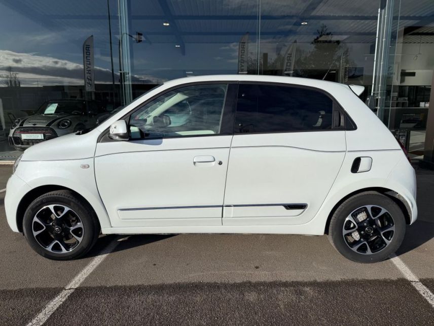 75010 : Hyundai Paris Nord - Goncourt Automobiles - RENAULT TWINGO III Intens - TWINGO III - Blanc - Boîte manuelle - Essence sans plomb