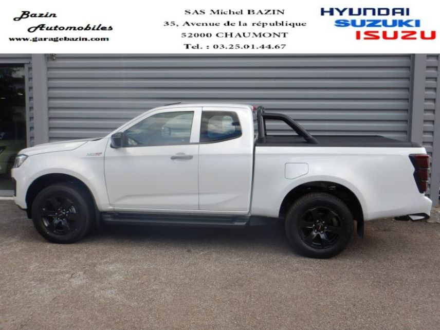 52000 : Hyundai Chaumont - Garage Michel Bazin - ISUZU D-Max - D-Max - Dolomite White Pearl métal - Transmission intégrale enclenc - Diesel