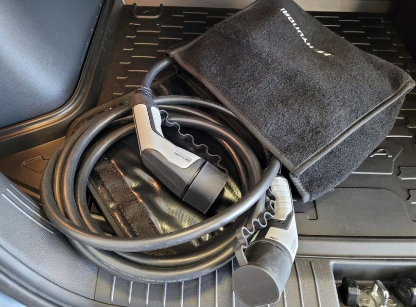 75010 : Hyundai Paris Nord - Goncourt Automobiles - HYUNDAI KONA ELECTRIC Intuitive - KONA ELECTRIQUE - Gris - Automate à fonct. Continu - Courant électrique