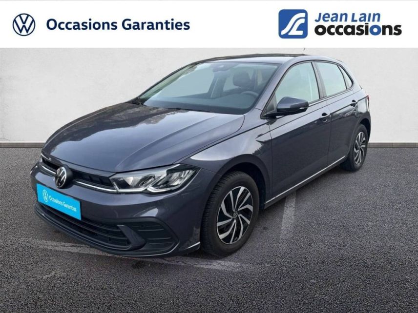 75010 : Hyundai Paris Nord - Goncourt Automobiles - VOLKSWAGEN POLO  - POLO VI - GRIS CENDRE - Boîte manuelle - Essence sans plomb