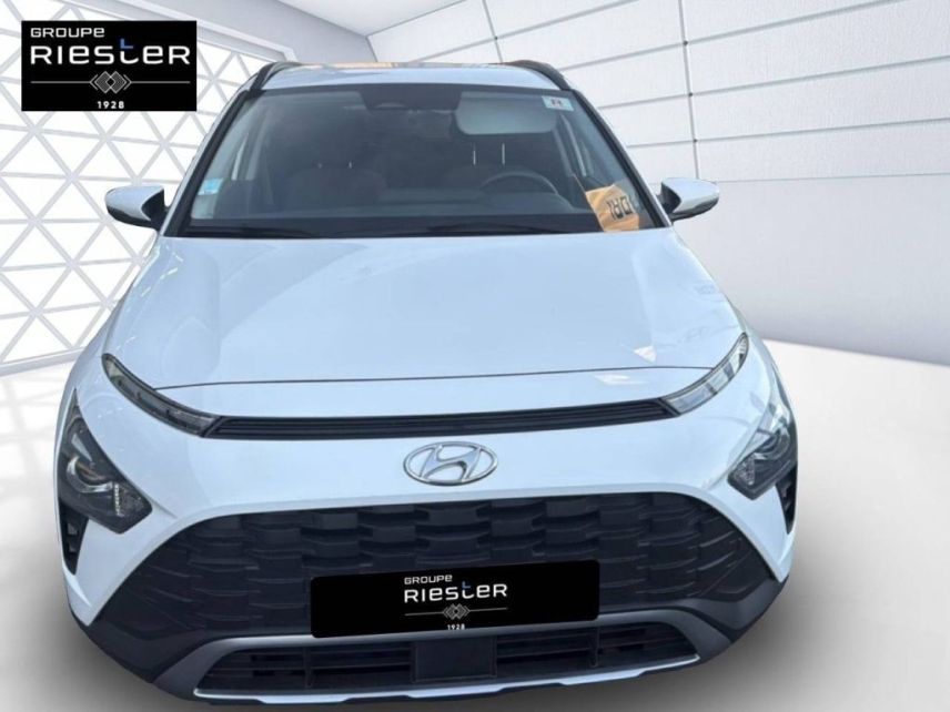 75010 : Hyundai Paris Nord - Goncourt Automobiles - HYUNDAI BAYON Intuitive - BAYON - BLANC - Boîte manuelle - Essence sans plomb