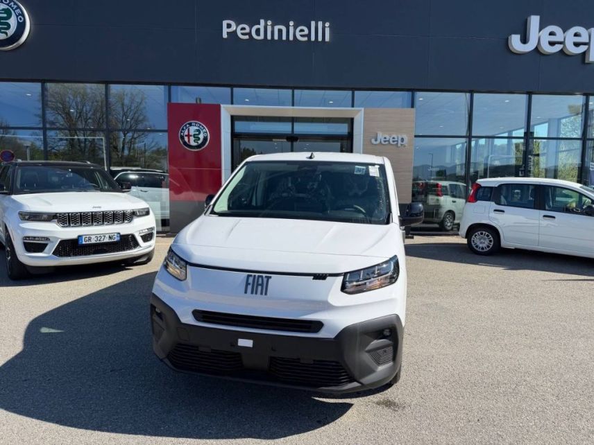 75010 : Hyundai Paris Nord - Goncourt Automobiles - FIAT DOBLO FOURGON  - DOBLO III - Blanc - Boîte manuelle - Diesel