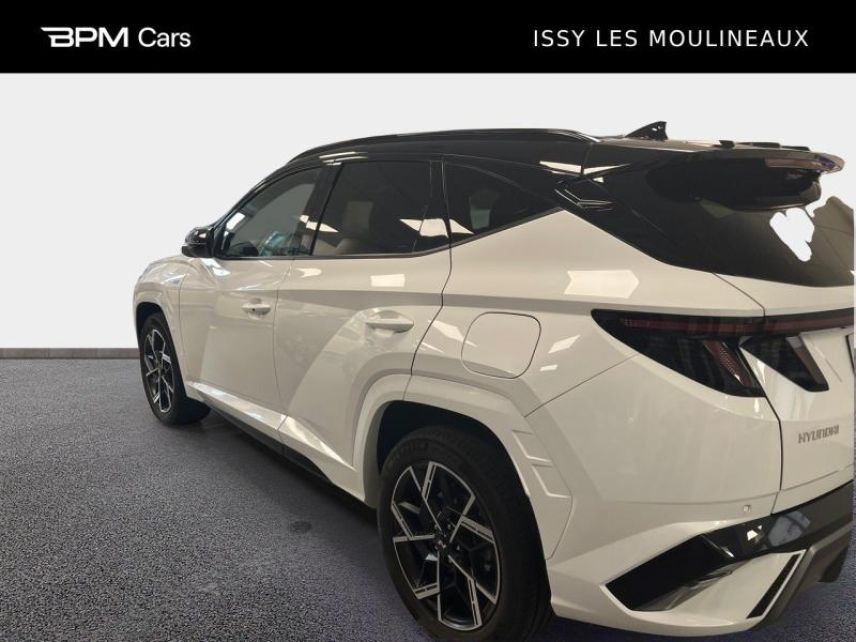 92130 : Hyundai ISSY-LES-MOULINEAUX - BPM Cars - HYUNDAI Tucson - Tucson - Serenity White Métal/Toit/rétros Black - Traction - Hybride : Essence/Electrique