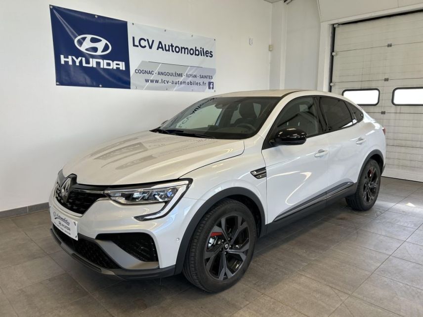 75010 : Hyundai Paris Nord - Goncourt Automobiles - RENAULT ARKANA R.S. Line - ARKANA - BLANC - Boîte hybride multimode - Essence / Courant électrique