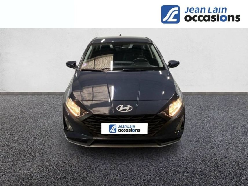 75010 : Hyundai Paris Nord - Goncourt Automobiles - HYUNDAI i20 Initia - i20 III - Gris - Boîte manuelle - Essence sans plomb