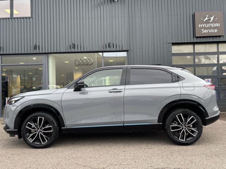 54520 : Hyundai Nancy - Théobald Automobiles - HONDA HR-V - HR-V - Gris Urbain Nacré Bi-ton - Traction - Hybride : Essence/Electrique