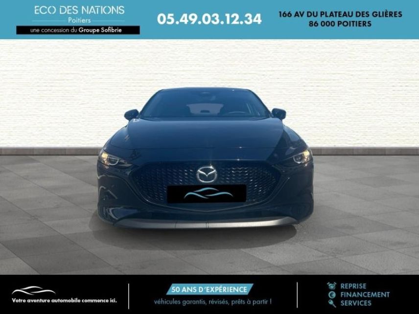 86000 : Hyundai Poitiers - Eco des Nations - MAZDA Mazda 3 - Mazda 3 - Bleu - Traction - Essence/Micro-Hybride
