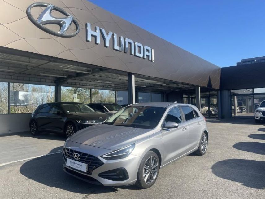 64100 : Hyundai Bayonne - Oceanic Auto - HYUNDAI i30 - i30 - Shimmering Silver Métal - Traction - Essence/Micro-Hybride