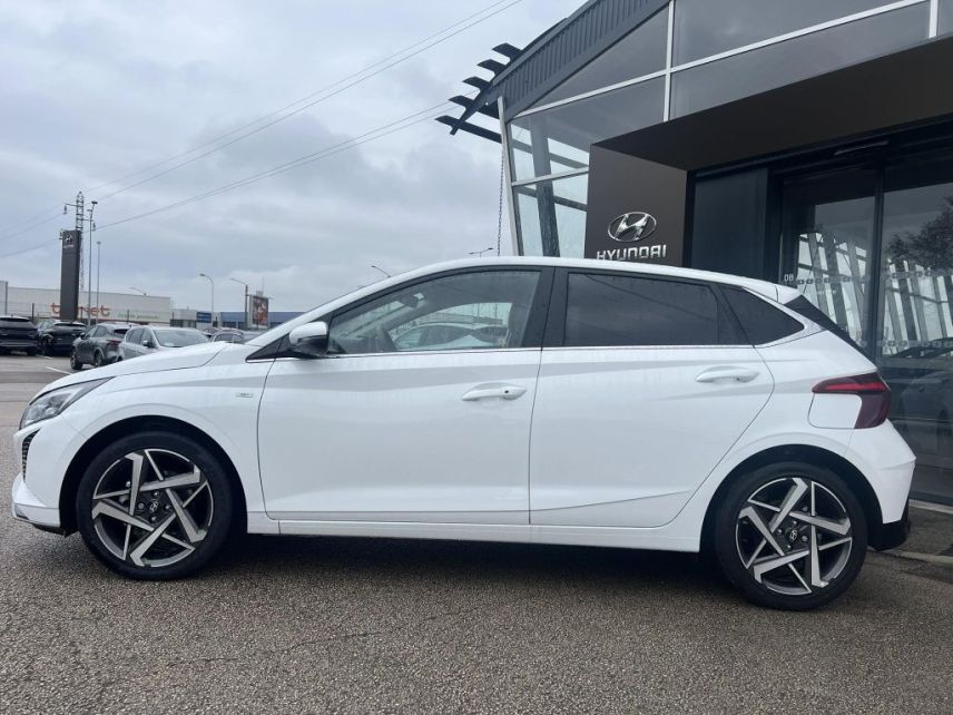 75010 : Hyundai Paris Nord - Goncourt Automobiles - HYUNDAI i20 Creative - i20 (08/2023) - Blanc - Boîte manuelle - Essence sans plomb