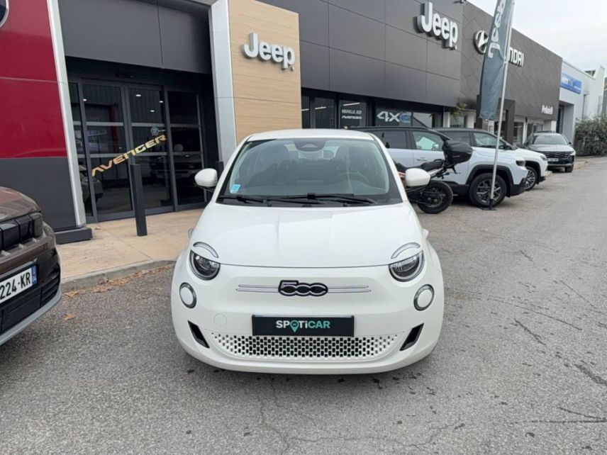 75010 : Hyundai Paris Nord - Goncourt Automobiles - FIAT 500e BERLINE Action Plus - 500 III ELECTRIQUE - Blanc                                              - Automate à fonct. Continu - Courant électrique