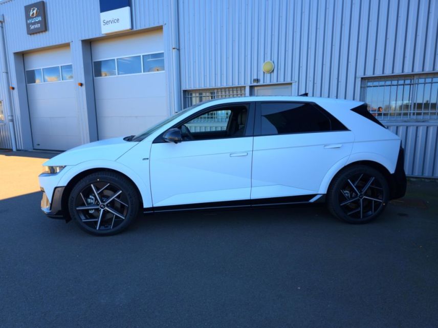 75010 : Hyundai Paris Nord - Goncourt Automobiles - HYUNDAI IONIQ 5 N Line - IONIQ 5 - Blanc - Automate à fonct. Continu - Courant électrique