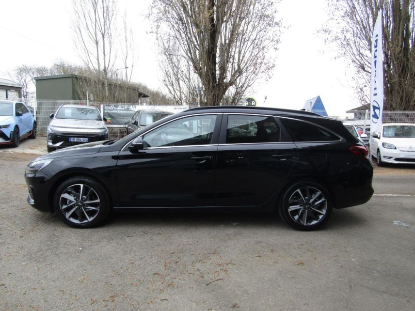 75010 : Hyundai Paris Nord - Goncourt Automobiles - HYUNDAI i30 SW Creative - i30 III - Noir - Boîte séquentielle - Essence sans plomb
