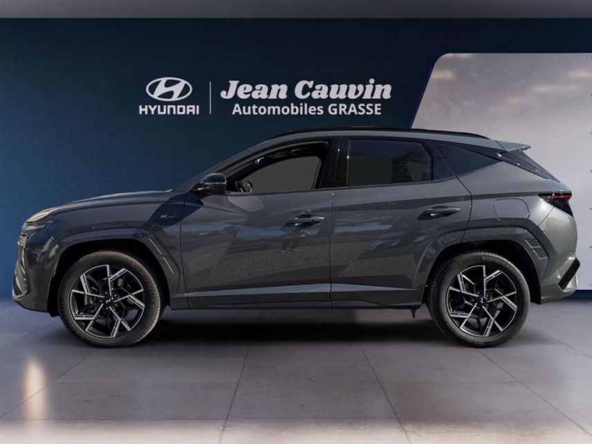 75010 : Hyundai Paris Nord - Goncourt Automobiles - HYUNDAI TUCSON N Line Creative - TUCSON IV - Gris - Boîte automatique - Essence / Courant électrique