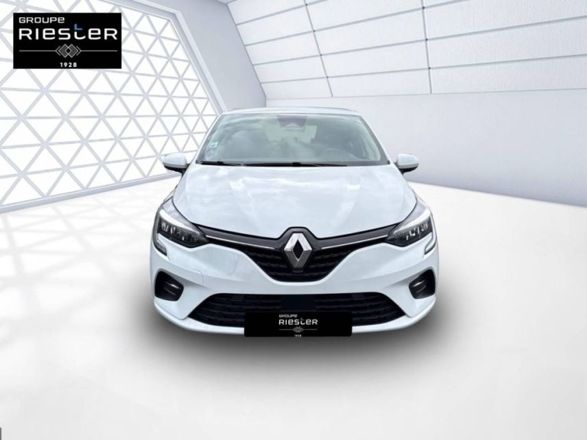 75010 : Hyundai Paris Nord - Goncourt Automobiles - RENAULT CLIO V Business - CLIO V - BLANC - Boîte manuelle - Essence sans plomb