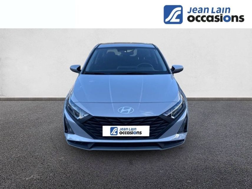 75010 : Hyundai Paris Nord - Goncourt Automobiles - HYUNDAI i20 Initia - i20 III - Gris - Boîte manuelle - Essence sans plomb