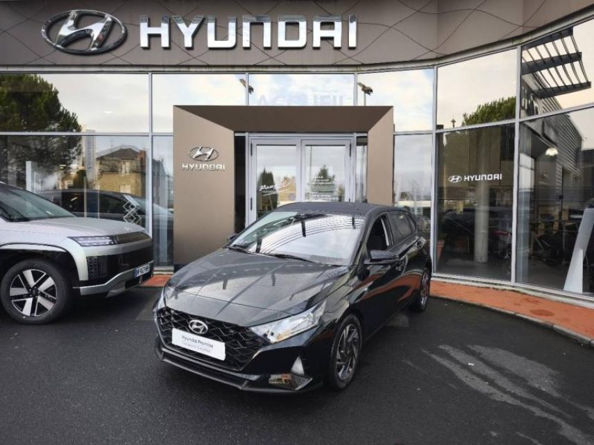 19100 : Hyundai Brive-la-Gaillarde - Garage Pouget - HYUNDAI i20 - i20 - Phantom Black Métal - Traction - Essence/Micro-Hybride