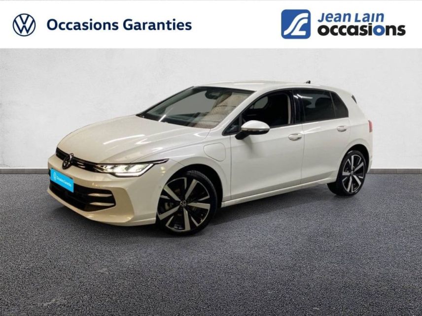 75010 : Hyundai Paris Nord - Goncourt Automobiles - VOLKSWAGEN GOLF VW Edition - GOLF VIII - BLANC ORYX NACRE - Automate sequentiel - Essence / Courant électrique