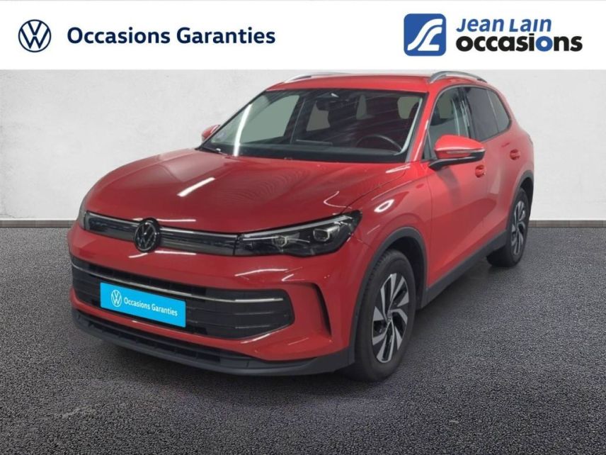 75010 : Hyundai Paris Nord - Goncourt Automobiles - VOLKSWAGEN TIGUAN VW Edition - TIGUAN III - ROUGE PERSIMMON - Automate sequentiel - Essence sans plomb