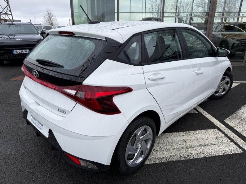 37540 : Hyundai Tours - EOS des Nations - HYUNDAI i20 - i20 - Atlas White - Traction - Essence