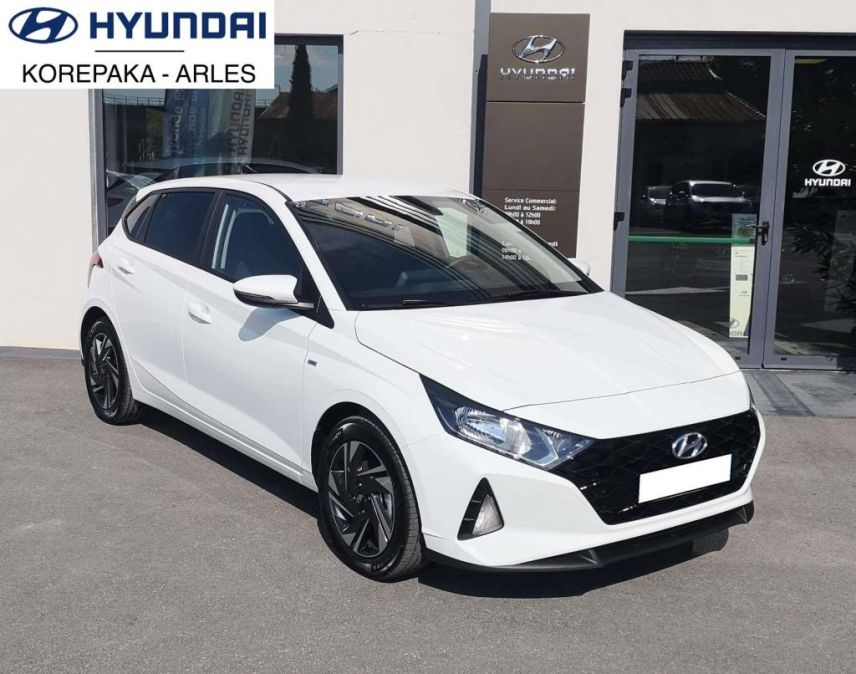 75010 : Hyundai Paris Nord - Goncourt Automobiles - HYUNDAI i20 Intuitive - i20 III - Blanc - Boîte manuelle - Essence sans plomb