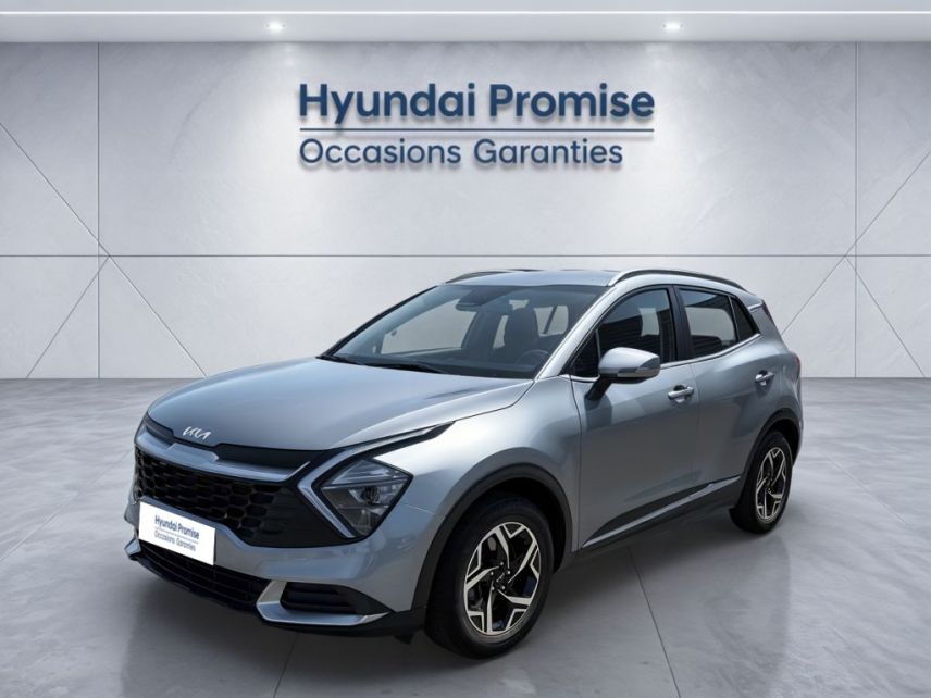 49300 : Hyundai Cholet - Océane Auto - KIA SPORTAGE Active - SPORTAGE V - Gris - Boîte manuelle - Essence sans plomb