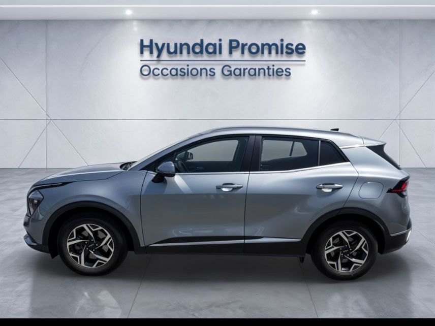 49300 : Hyundai Cholet - Océane Auto - KIA SPORTAGE Active - SPORTAGE V - Gris - Boîte manuelle - Essence sans plomb
