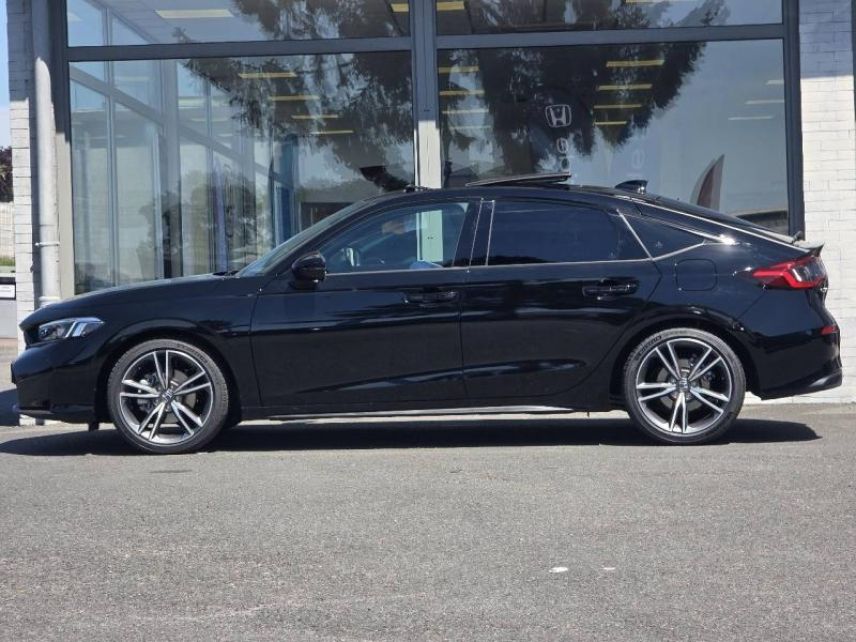57200 : Hyundai Sarreguemines - Theobald Automobiles - HONDA Civic - Civic - Noir Cristal Nacré - Traction - Hybride : Essence/Electrique