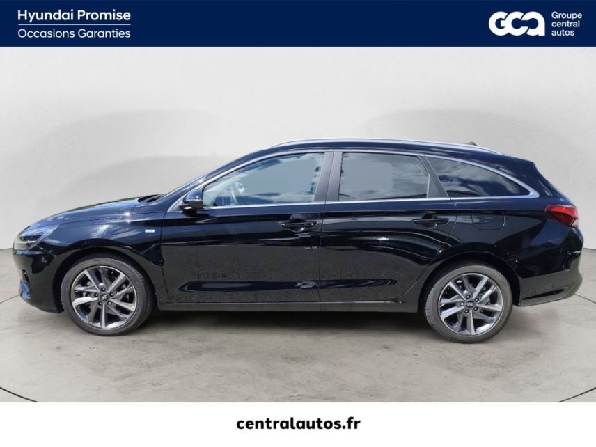 38300 : Hyundai Bourgoin-Jallieu - CENTRAL MOTOR LYON - HYUNDAI i30 SW Creative - i30 III - Noir - Boîte séquentielle - Essence sans plomb