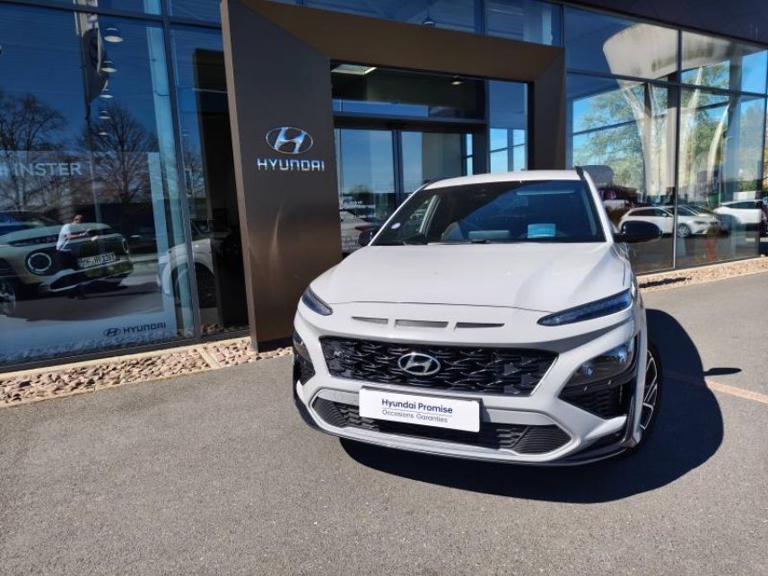 92250 : Hyundai Motor Company - HYUNDAI Kona - Kona - Cyber Grey Métal - Traction - Essence/Micro-Hybride