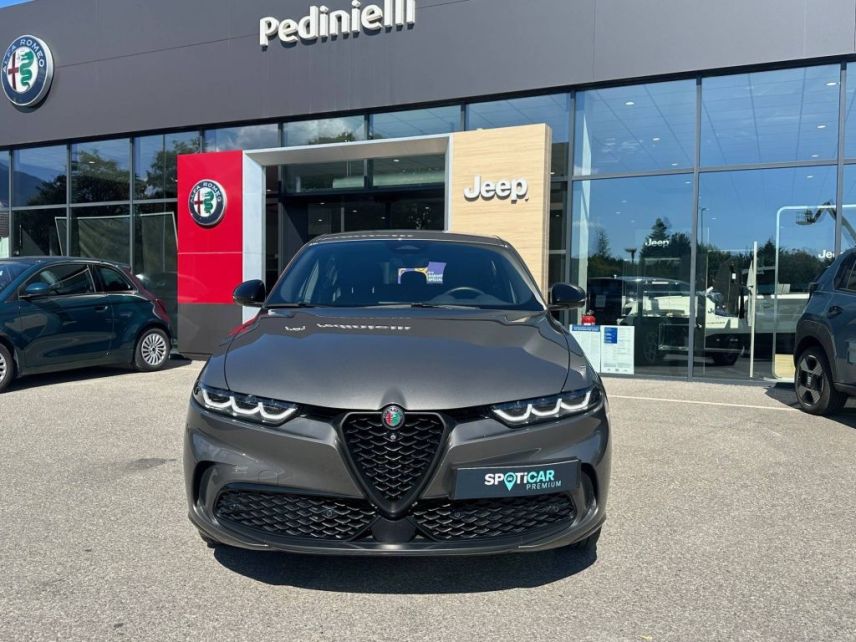 75010 : Hyundai Paris Nord - Goncourt Automobiles - ALFA ROMEO TONALE Sprint - TONALE - Gris - Automate sequentiel - Essence sans plomb