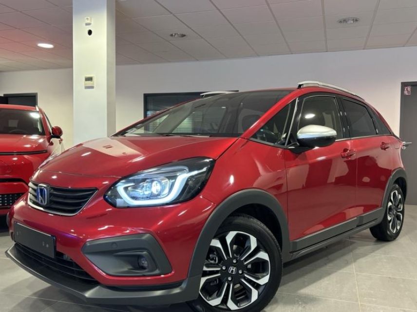 54520 : Hyundai Nancy - Théobald Automobiles - HONDA Jazz Crosstar - Jazz Crosstar - Rouge Cristallin Premium métallisé - Traction - Hybride : Essence/Electrique