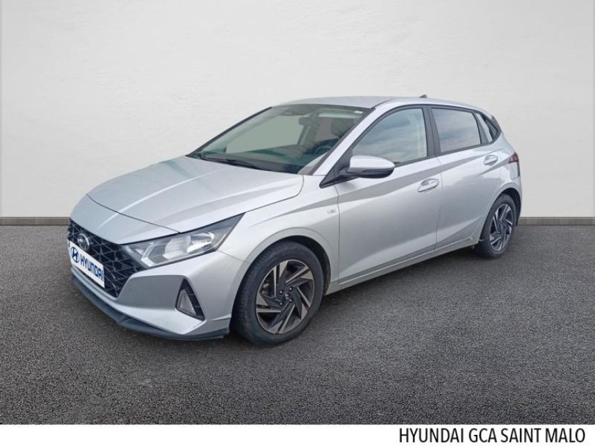35400 : Hyundai Saint-Malo - GCA - HYUNDAI i20 - i20 - Sleek Silver Métal - Traction - Essence/Micro-Hybride