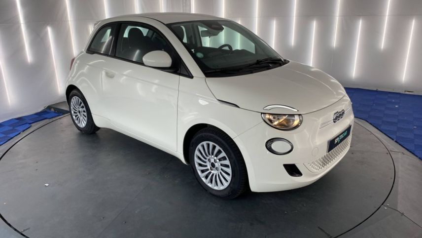 31200 : Hyundai TOULOUSE NORD - AUTO NORD - FIAT 500e BERLINE Nouvelle 500 - 500 III - Blanc - Automate à fonct. Continu - Courant électrique