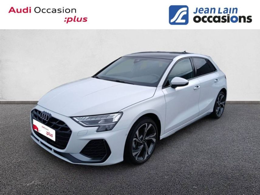 75010 : Hyundai Paris Nord - Goncourt Automobiles - AUDI A3 SPORTBACK S line - A3/S3/RS3 IV - BLANC GLACIER METALLISE - Automate sequentiel - Essence sans plomb