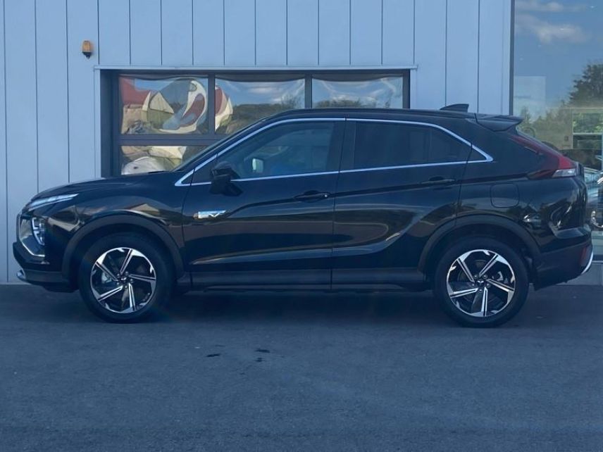 54520 : Hyundai Nancy - Théobald Automobiles - MITSUBISHI Eclipse Cross - Eclipse Cross - Amethyst Black métallisé - Transmission intégrale - Hybride rechargeable : Essence/Electrique