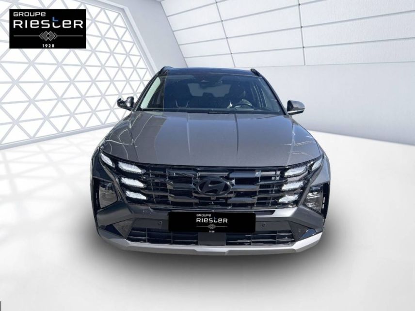 75010 : Hyundai Paris Nord - Goncourt Automobiles - HYUNDAI TUCSON Executive - TUCSON IV - gris - Boîte automatique - Essence / Courant électrique