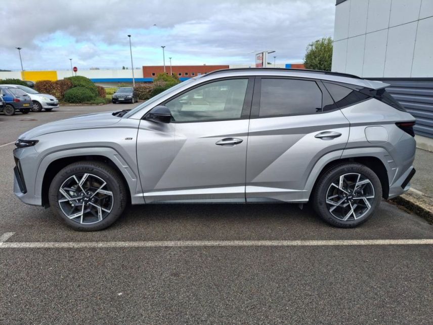 56000 : Hyundai Vannes - Park Lann Automobiles - HYUNDAI Tucson - Tucson - Shimmering Silver Métal - Traction - Hybride : Essence/Electrique