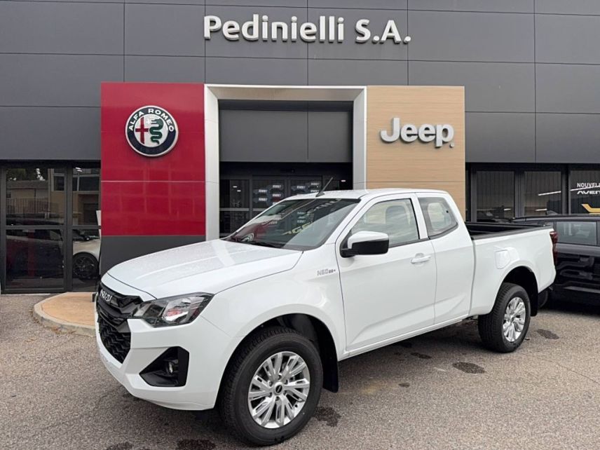 75010 : Hyundai Paris Nord - Goncourt Automobiles - ISUZU D-MAX BB+ - D-MAX III - Blanc - Boîte automatique - Diesel